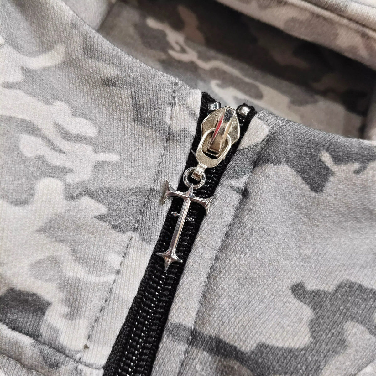 SZN 01 // CAMO UTILITY ZIP HOODIE